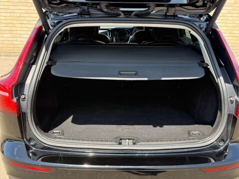 Volvo V60 2.0 V60 Momentum D4 Auto 5dr 42