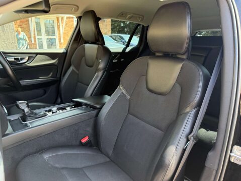 Volvo V60 2.0 V60 Momentum D4 Auto 5dr 25