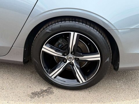 Volvo S90 2.0 S90 R-Design D4 Auto 4dr 79