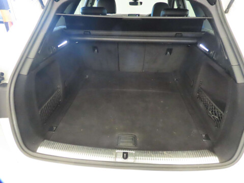 Audi A4 2.0 A4 S Line TDI 5dr 16