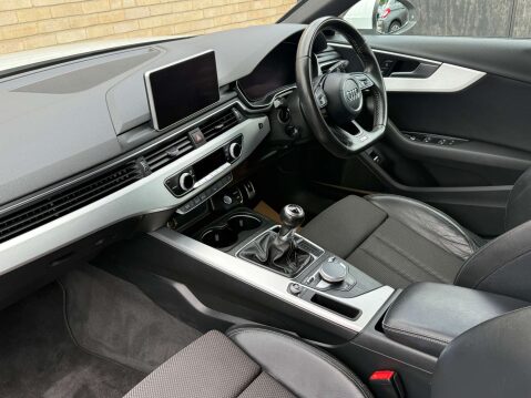 Audi A4 2.0 A4 S Line TDI 5dr 3