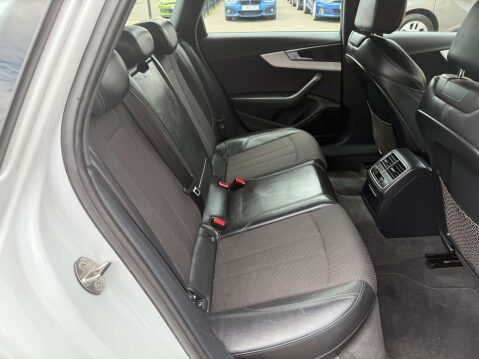 Audi A4 2.0 A4 S Line TDI 5dr 29