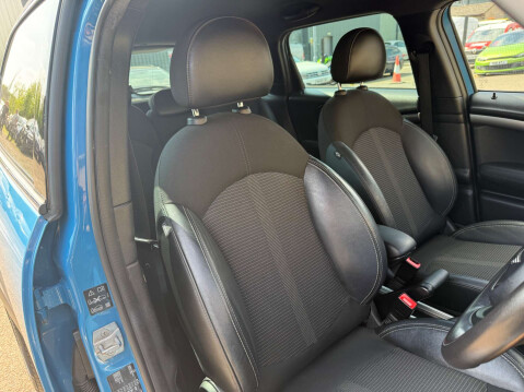 Mini Countryman 1.6 Countryman Cooper D ALL4 4WD 5dr 14