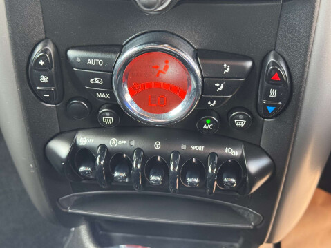 Mini Countryman 1.6 Countryman Cooper D ALL4 4WD 5dr 46