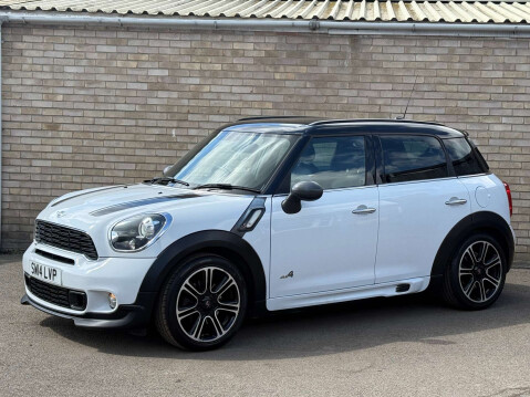 Mini Countryman 1.6 Countryman Cooper S All4 Auto 4WD 5dr 35