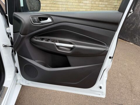 Ford Kuga 2.0 Kuga ST-Line TDCi 5dr 44