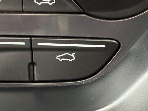 Ford Kuga 2.0 Kuga Titanium X 4x2 TDCi 5dr 52