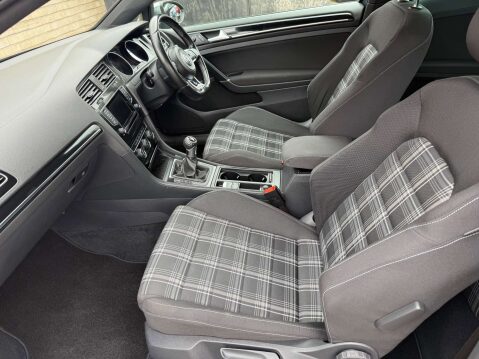 Volkswagen Golf 2.0 Golf GTD 3dr 19