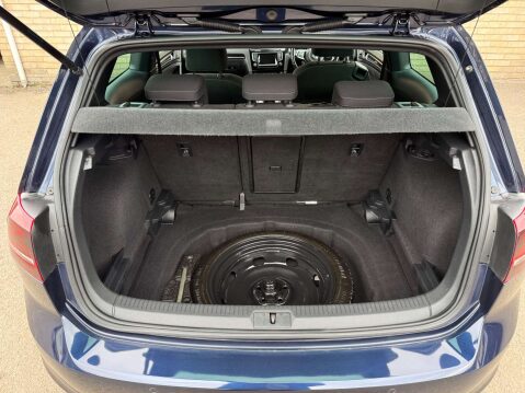 Volkswagen Golf 2.0 Golf GTD 3dr 42
