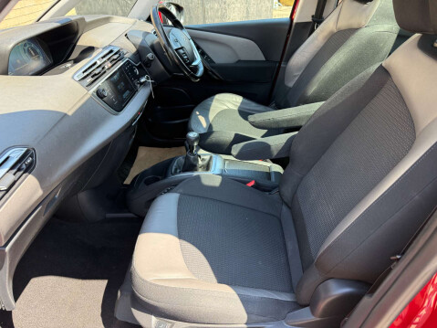 Citroen C4 Picasso 1.6 C4 Grand Picasso Exclusive+ e-HDi 5dr 26