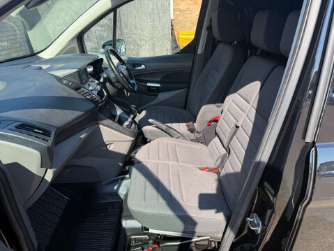 Ford Transit Connect 1.5 Transit Connect 200 Limited TDCi 23