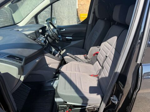Ford Transit Connect 1.5 Transit Connect 200 Limited TDCi 23