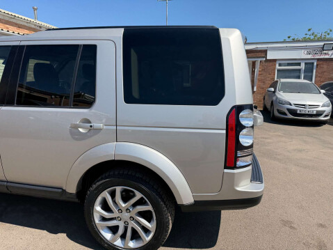 Land Rover Discovery 3.0 Discovery HSE SDV6 Auto 4WD 5dr 95