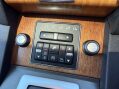Land Rover Discovery 3.0 Discovery HSE SDV6 Auto 4WD 5dr 71