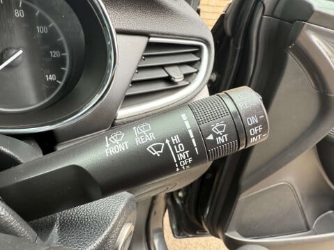 Vauxhall Mokka X 1.6 Mokka X Elite Nav CDTi ecoFLEX S/S 5dr 57