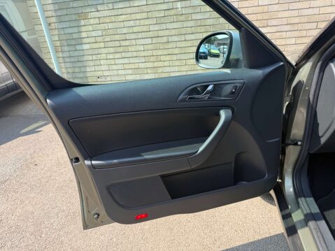 Skoda Yeti 2.0 Yeti Outdoor Elegance TDI CR 4x4 4WD 5dr 61