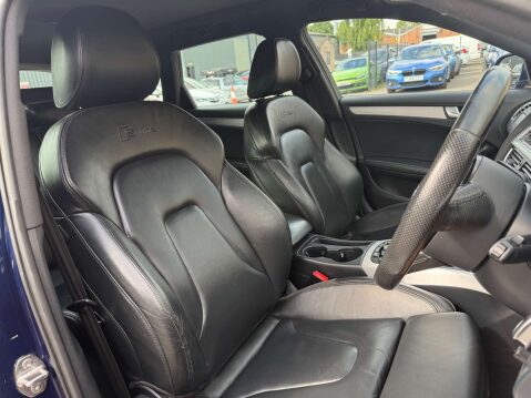 Audi A4 2.0 A4 S Line Nav TDI Quattro 4WD 5dr 15