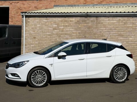 Vauxhall Astra 1.6 Astra Elite CDTi S/S 5dr 43