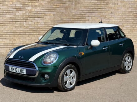 Mini Hatch 1.5 Cooper D 5dr