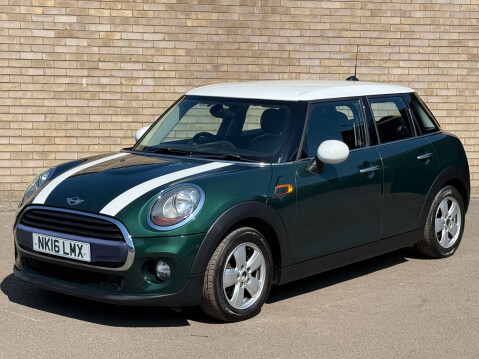 Mini Hatch 1.5 Cooper D 5dr 1