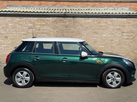 Mini Hatch 1.5 Cooper D 5dr 12
