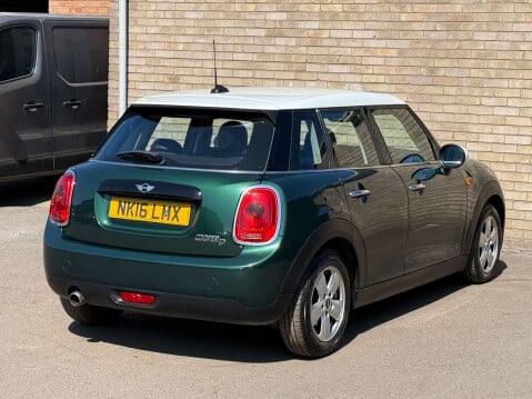 Mini Hatch 1.5 Cooper D 5dr 16