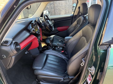 Mini Hatch 1.5 Cooper D 5dr 19