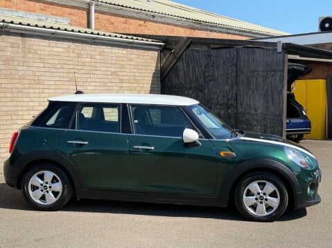Mini Hatch 1.5 Cooper D 5dr 22