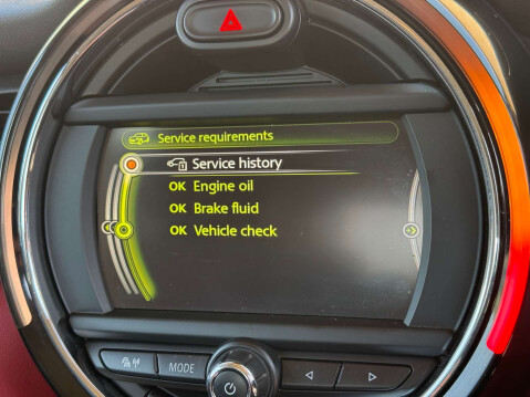 Mini Hatch 1.5 Cooper D 5dr 72