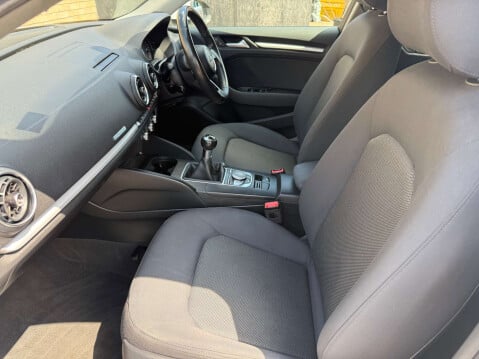 Audi A3 1.6 A3 Sportback SE Technik TDI 5dr 23