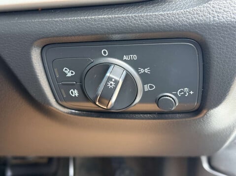 Audi A3 1.6 A3 Sportback SE Technik TDI 5dr 43