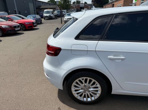Audi A3 1.6 A3 Sportback SE Technik TDI 5dr 69