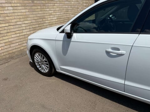 Audi A3 1.6 A3 Sportback SE Technik TDI 5dr 76