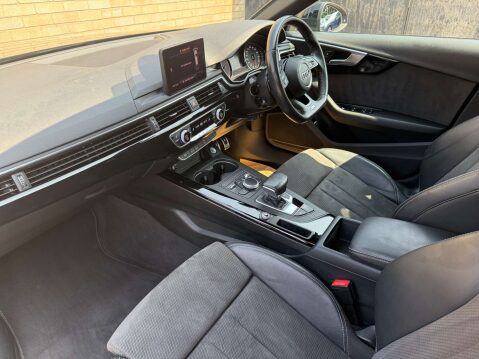 Audi A4 2.0 A4 Black Edition 40 TDI Semi-Auto 5dr 3