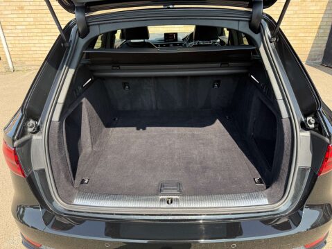 Audi A4 2.0 A4 Black Edition 40 TDI Semi-Auto 5dr 43