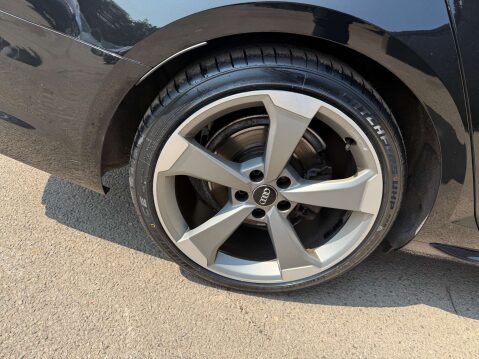 Audi A4 2.0 A4 Black Edition 40 TDI Semi-Auto 5dr 80