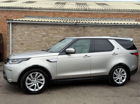 Land Rover Discovery 3.0 Discovery HSE TD6 Auto 4WD 5dr 32