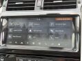 Land Rover Discovery 3.0 Discovery HSE TD6 Auto 4WD 5dr 64