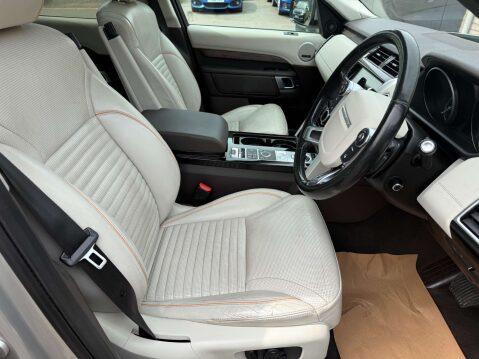 Land Rover Discovery 3.0 Discovery HSE TD6 Auto 4WD 5dr 16