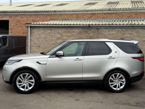 Land Rover Discovery 3.0 Discovery HSE TD6 Auto 4WD 5dr 22