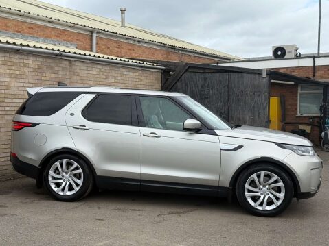 Land Rover Discovery 3.0 Discovery HSE TD6 Auto 4WD 5dr 29