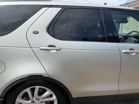 Land Rover Discovery 3.0 Discovery HSE TD6 Auto 4WD 5dr 80