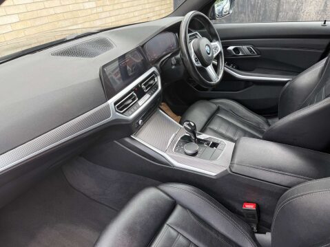 BMW 3 Series 2.0 320d M Sport Auto 5dr 3