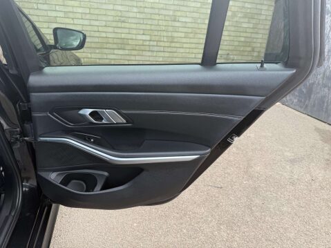 BMW 3 Series 2.0 320d M Sport Auto 5dr 72