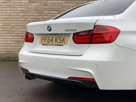 BMW 3 Series 2.0 328i M Sport 4dr 19