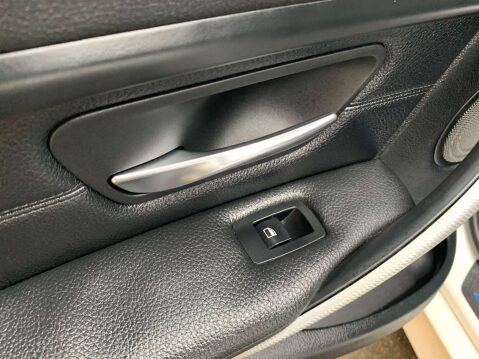BMW 3 Series 2.0 328i M Sport 4dr 48