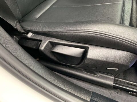 BMW 3 Series 2.0 328i M Sport 4dr 61