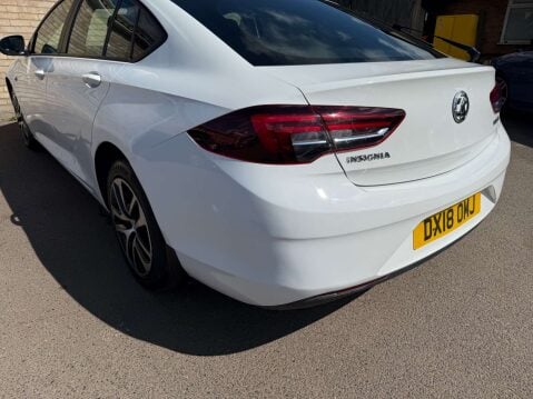 Vauxhall Insignia 1.6 Insignia Design Nav ecoTec TD 5dr 79