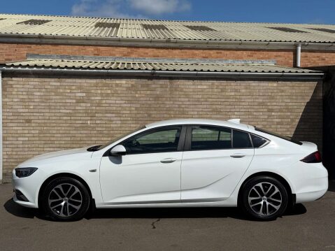 Vauxhall Insignia 1.6 Insignia Design Nav ecoTec TD 5dr 7