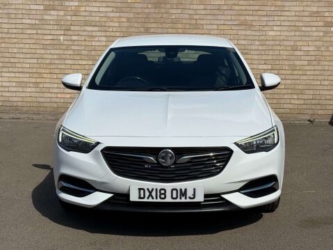 Vauxhall Insignia 1.6 Insignia Design Nav ecoTec TD 5dr 9